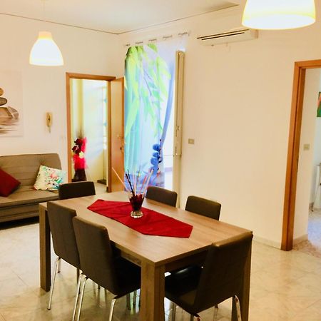 Casa F. I. Apartment Roccalumera Bagian luar foto